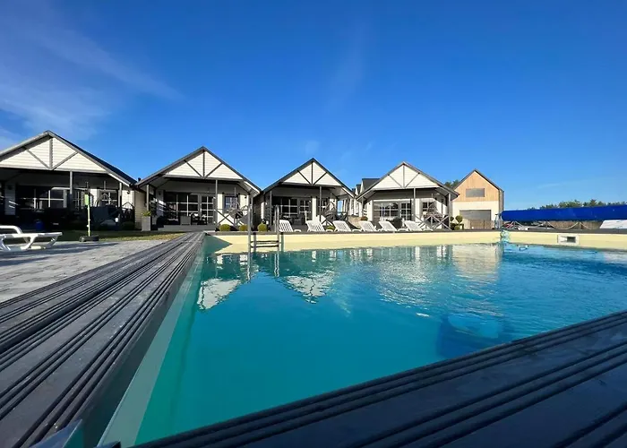 Semesterbostad Retro Jarosławiec